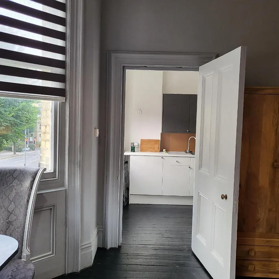 10 Large Elegant Studio - Prime Location - Comfortable - Private Brighton Apartamento