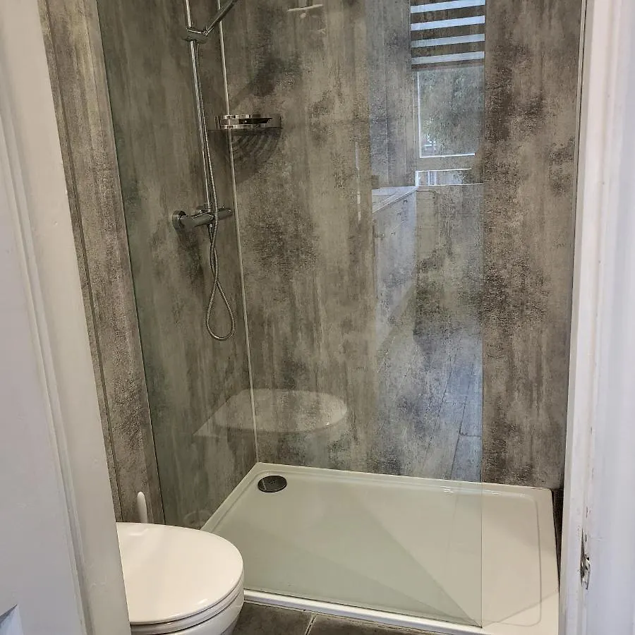 10 Large Elegant Studio - Prime Location - Comfortable - Private Brighton